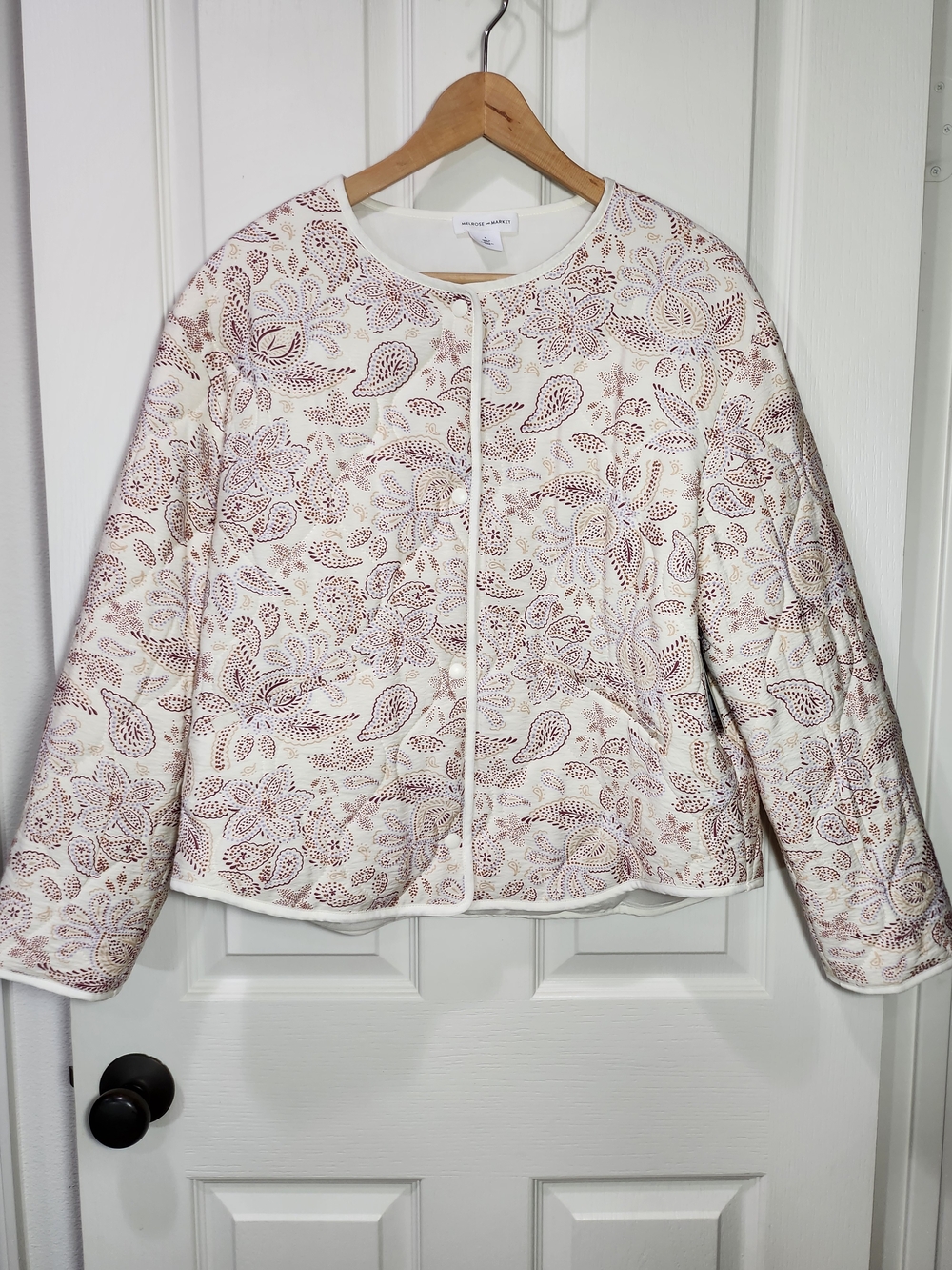 Melrose and Market Quilted Paisley Jacket Medium Cream Maroon Boho Floral Snap